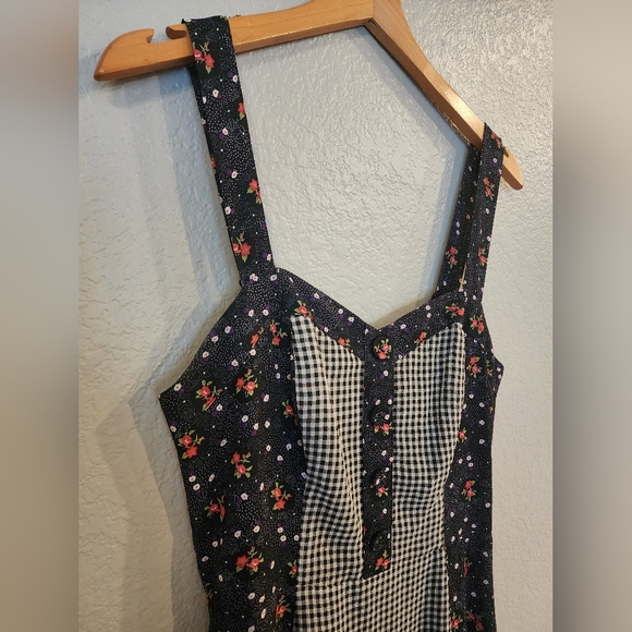 Modcloth Interest Achieved Midi Dress - Picture 5 of 11